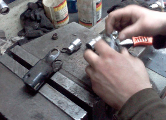 замена крестовины рулевого кардана